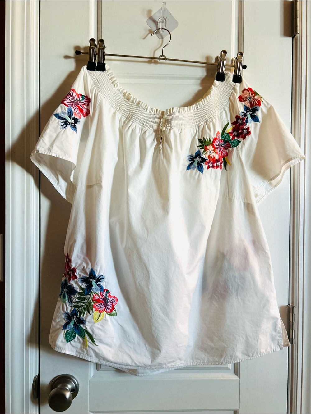 Talbots 1X White Floral Embroidered Off The Shoulder Cotton Blouse